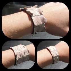 BRAZALETE PIEL COCODRILO