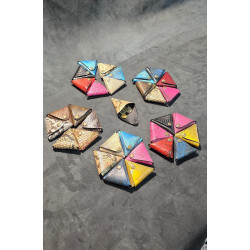 MONEDERO TRIANGULAR